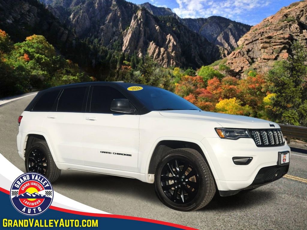 Used 2021 Jeep Grand Cherokee Laredo X image 1