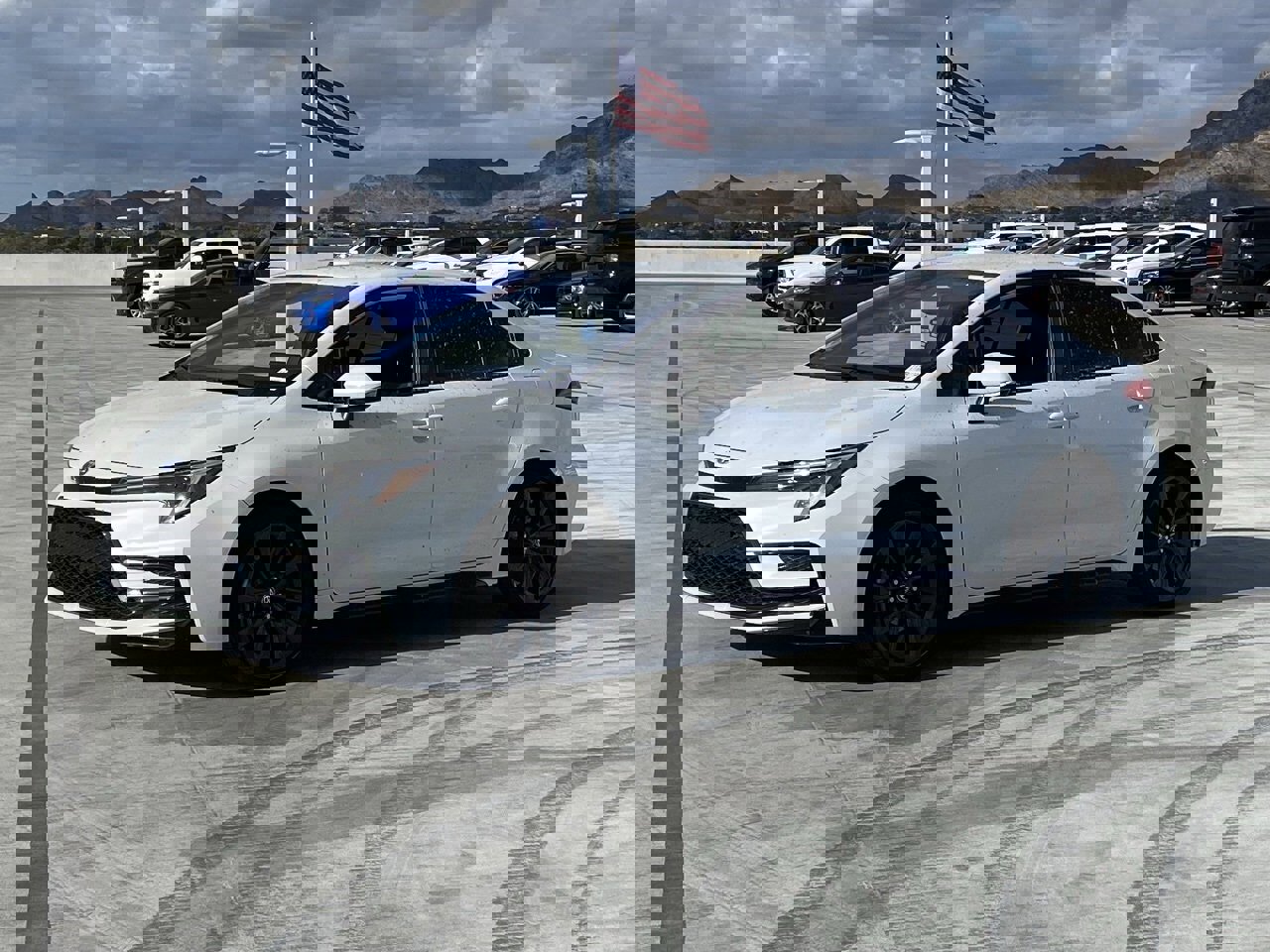 Used 2025 Toyota Corolla SE w/ Carpet Mat Package (TMS) image 5