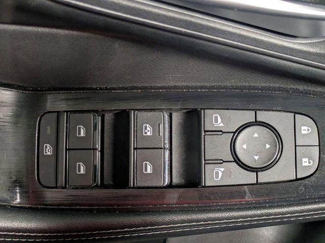 Used 2025 Nissan Rogue SV FWD image 14