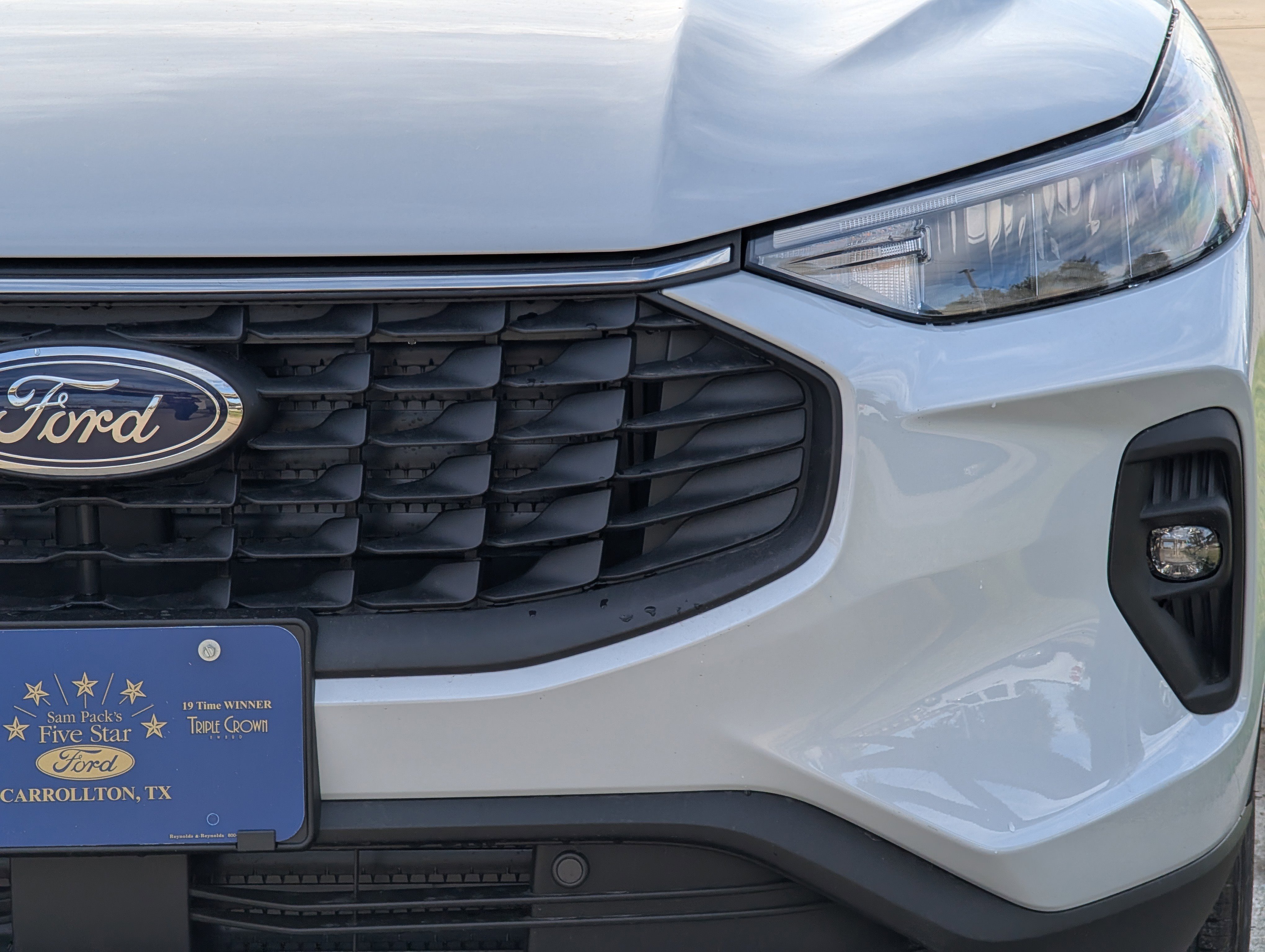 New 2026 Ford Escape SE FWD image 8