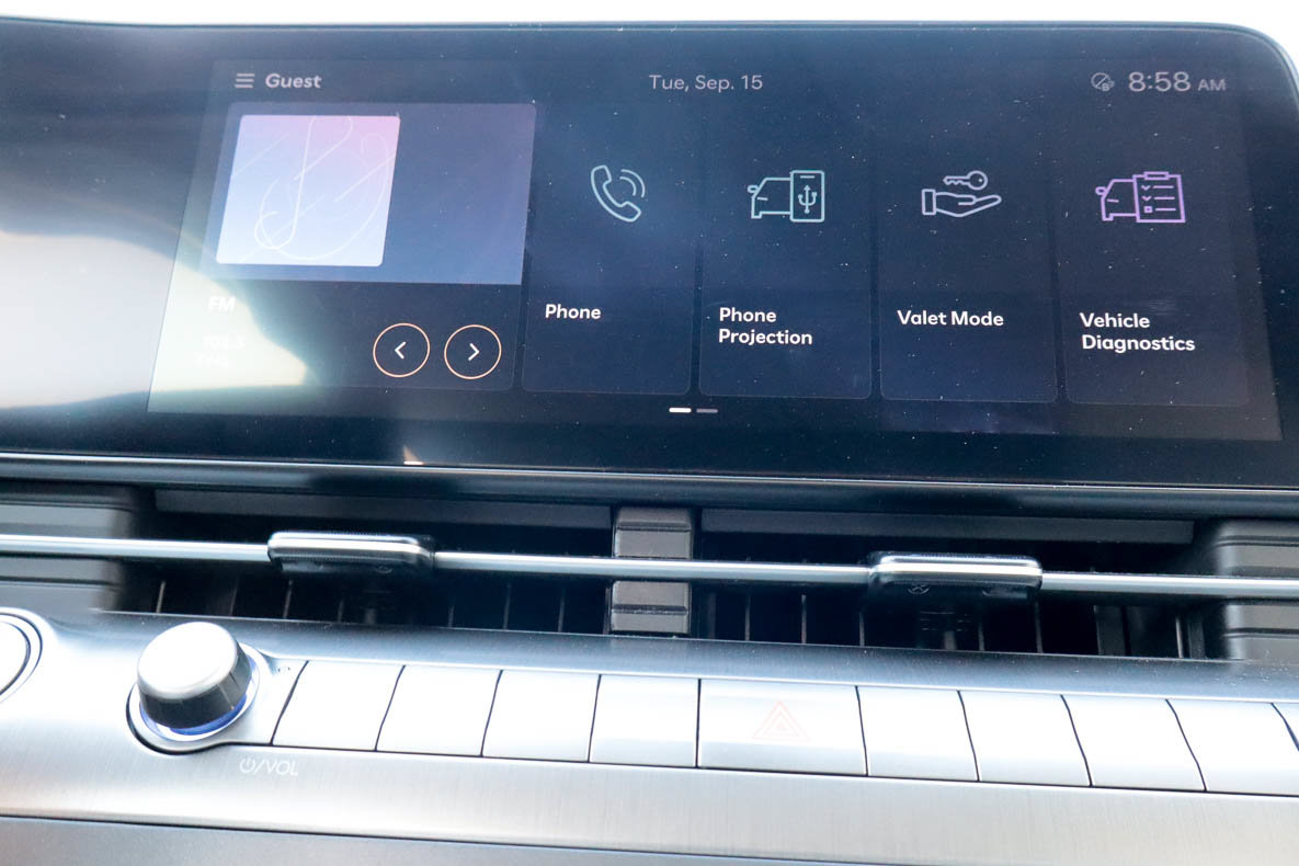 Used 2024 Hyundai Kona SEL AWD/4WD image 19