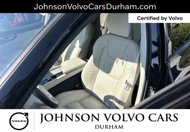 Used 2023 Volvo XC60 B5 Ultimate w/ Climate Package FWD image 9