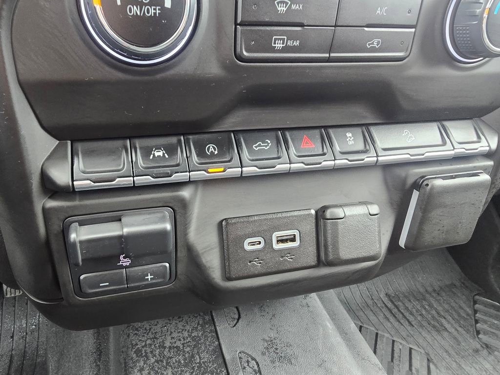 Used 2024 Chevrolet Silverado 1500 Custom Trail Boss AWD/4WD image 23