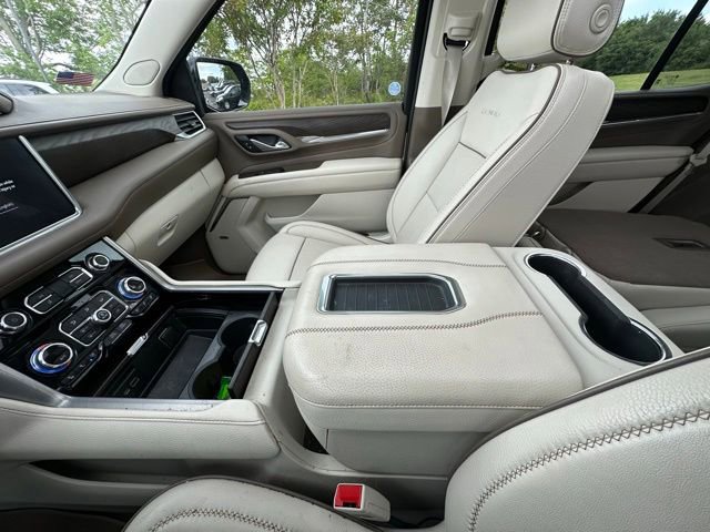 Used 2022 GMC Yukon Denali AWD/4WD image 27