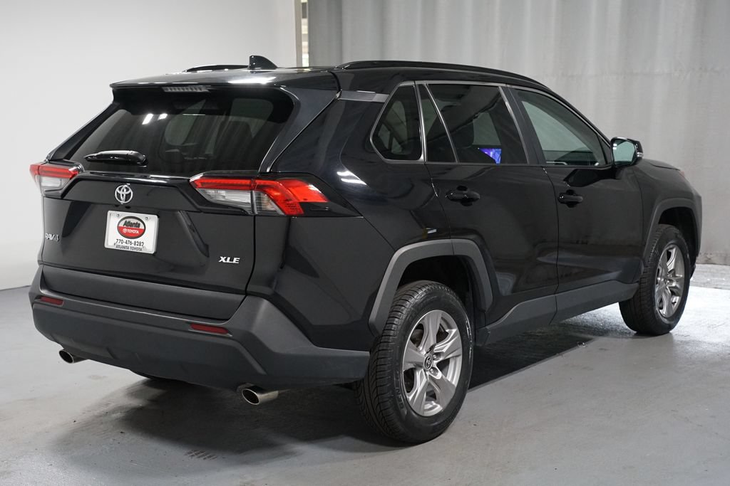 Certified 2025 Toyota RAV4 XLE FWD image 8
