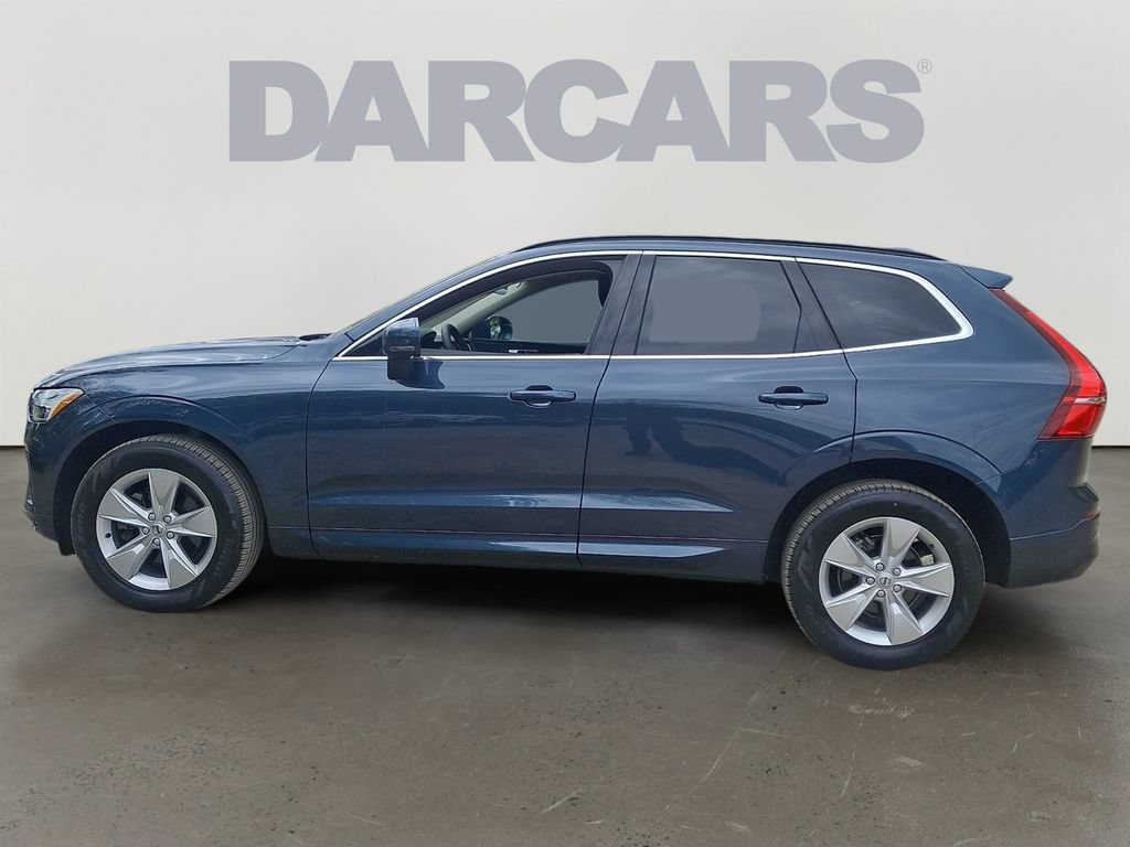 Used 2022 Volvo XC60 B5 Momentum AWD/4WD image 4