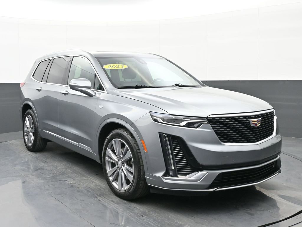 Used 2023 Cadillac XT6 Premium Luxury image 1