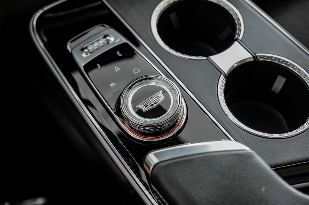 Used 2024 Cadillac Lyriq Luxury image 26