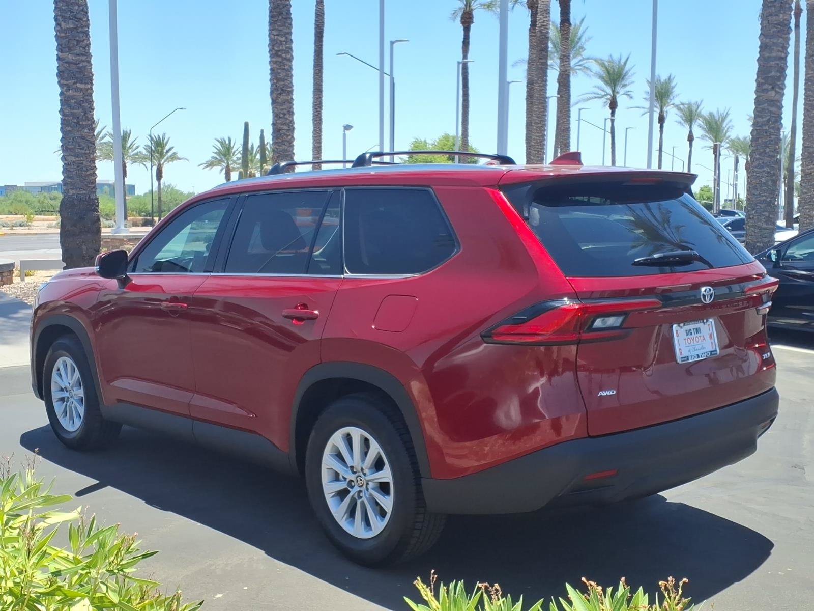 Certified 2024 Toyota Grand Highlander AWD image 6