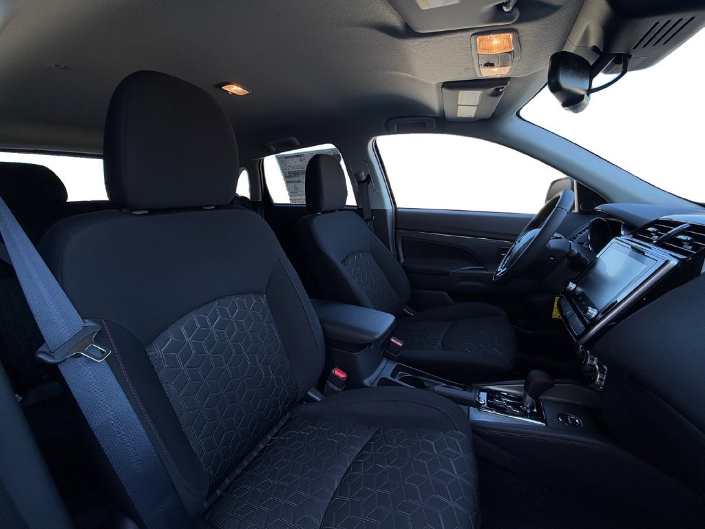 New 2027 Mitsubishi Outlander Sport LE AWD/4WD image 23