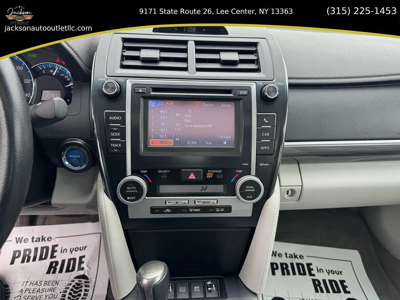 Used 2012 Toyota Camry LE image 7