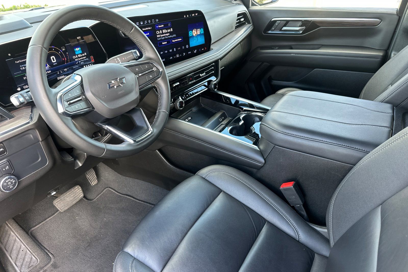 Certified 2025 Chevrolet Tahoe Z71 image 10