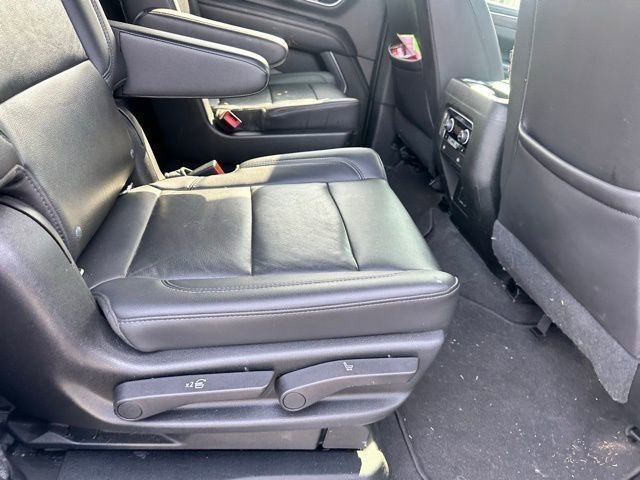 Used 2021 Chevrolet Tahoe LT w/ Luxury Package AWD/4WD image 23