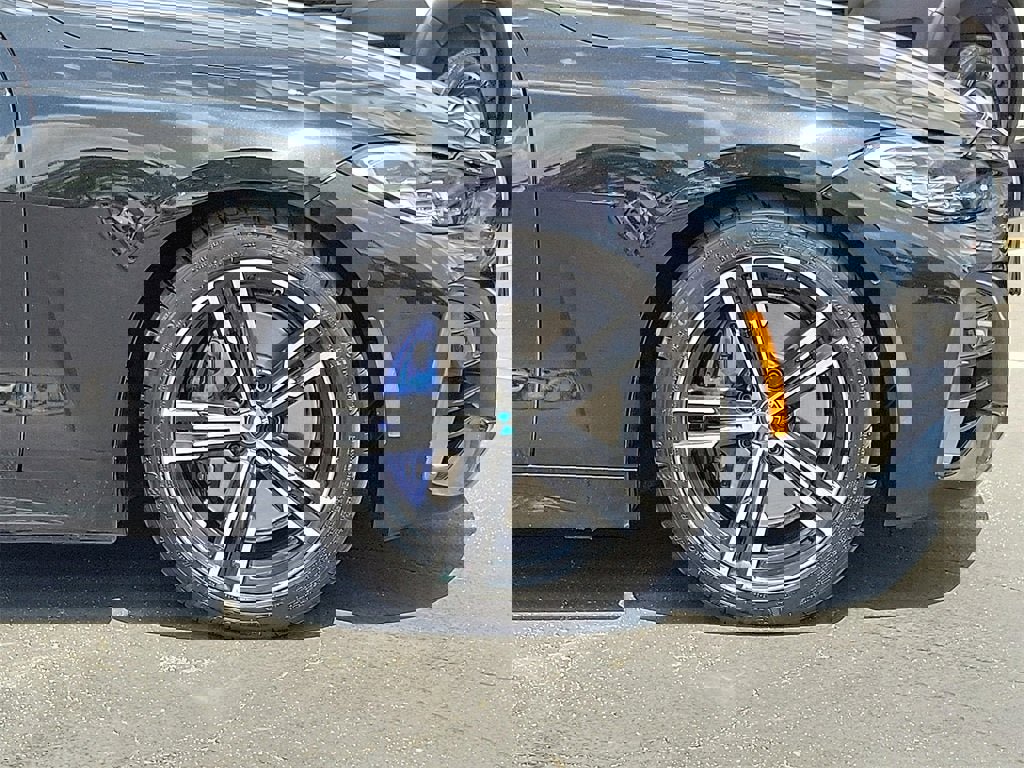 Used 2024 BMW M440i Coupe w/ Premium Package image 2