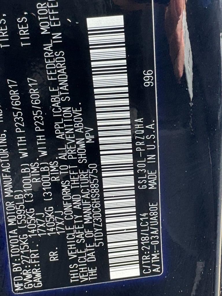 Used 2017 Toyota Sienna XLE Premium w/ Protection Package FWD image 25