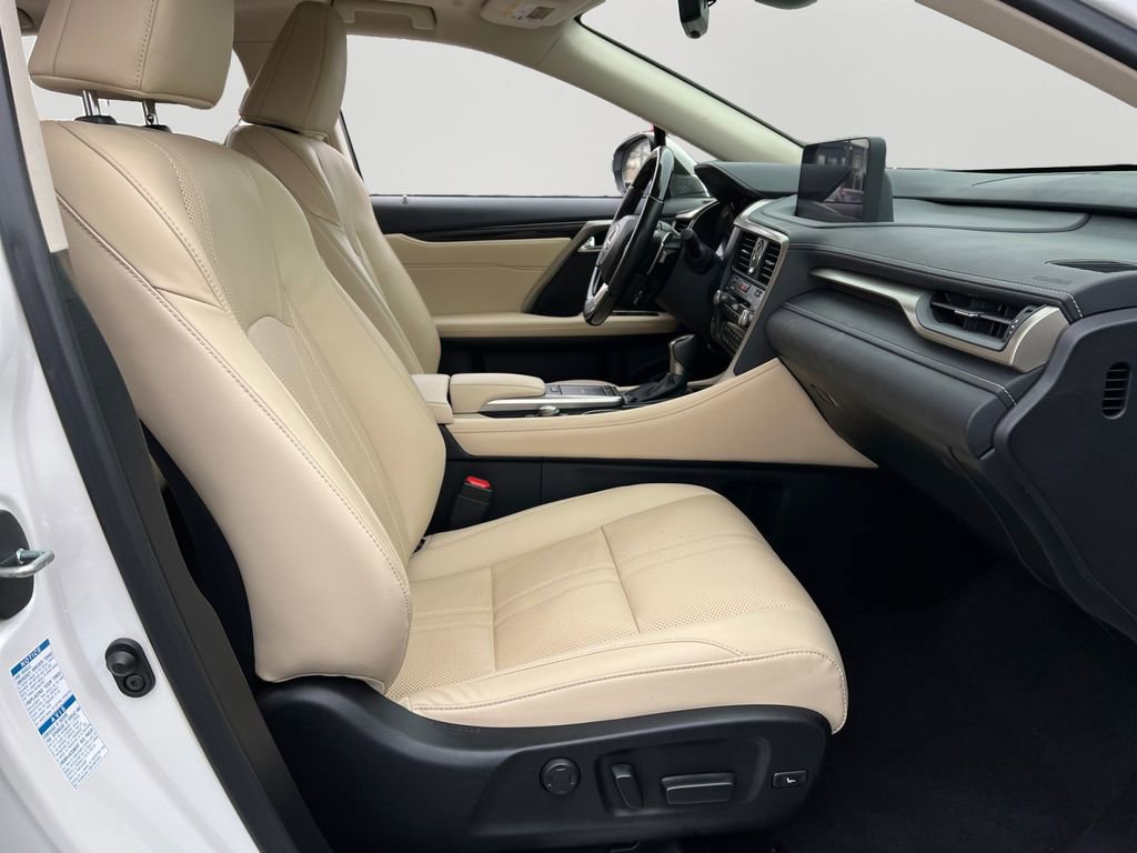 Used 2022 Lexus RX 450hL Luxury image 7