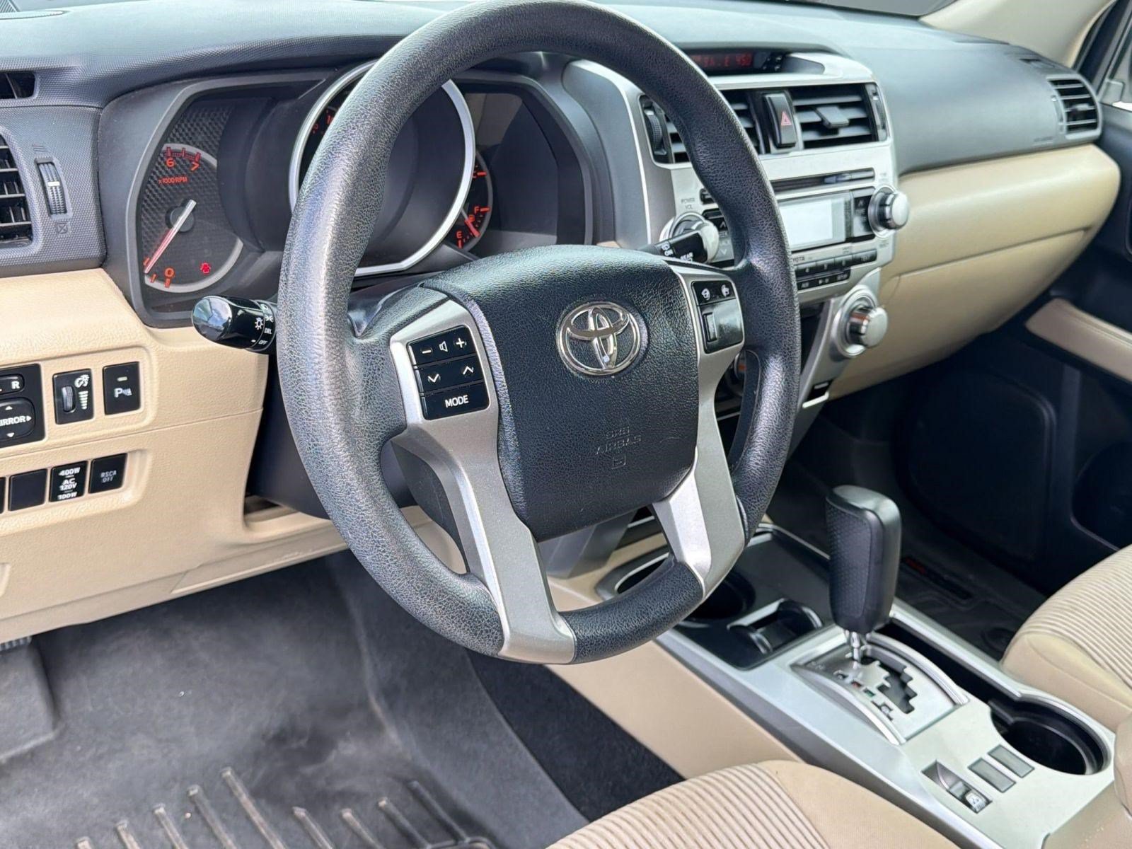 Used 2013 Toyota 4Runner SR5 w/ Convenience Pkg RWD image 4