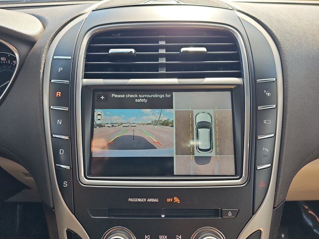 Used 2017 Lincoln MKX Reserve AWD/4WD image 23