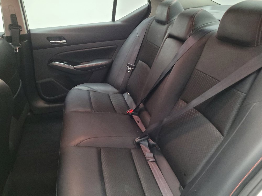 Used 2023 Nissan Altima 2.5 SR FWD image 18