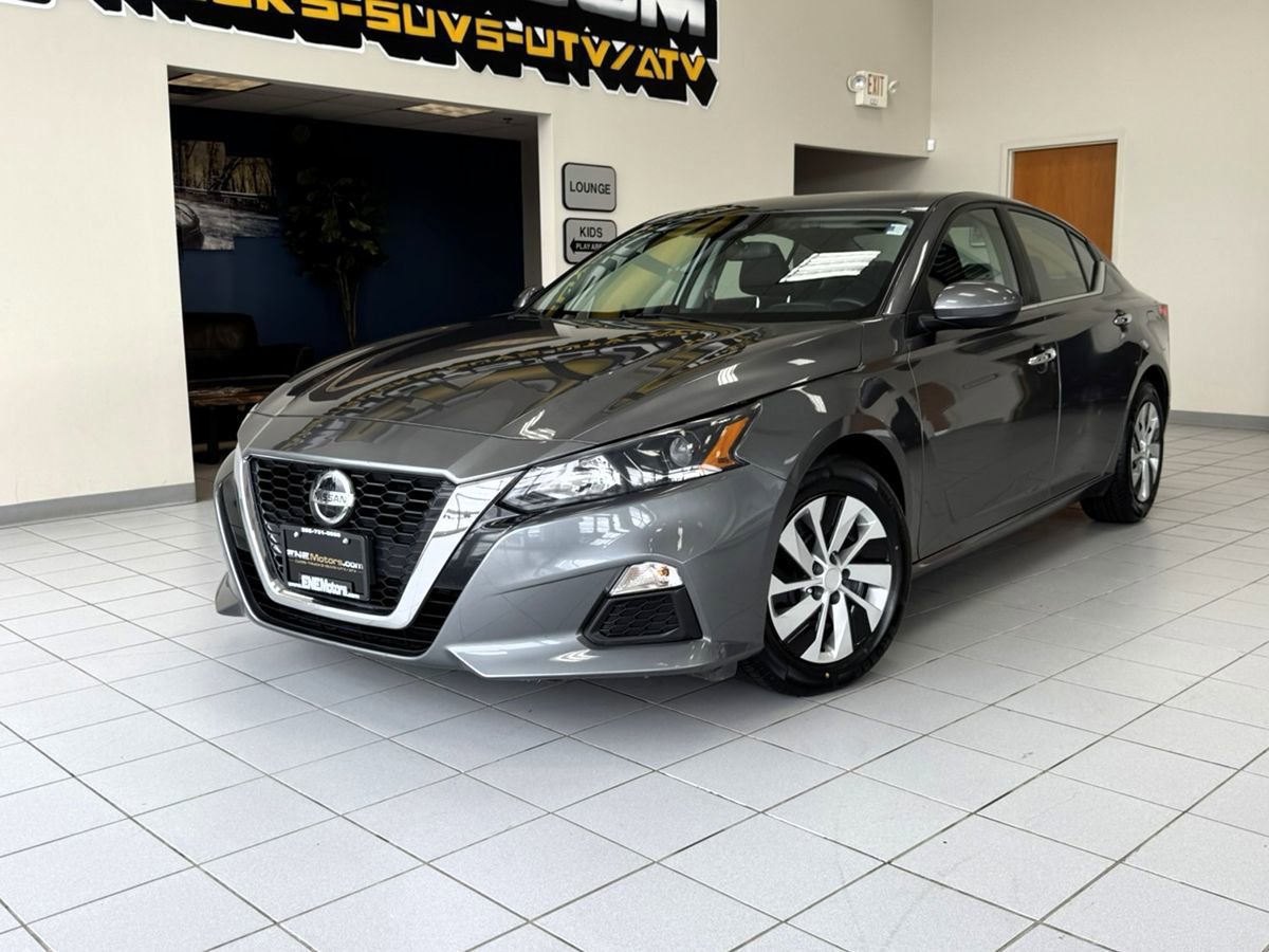 Used 2022 Nissan Altima 2.5 S FWD image 2