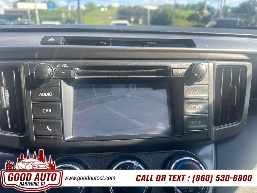 Used 2015 Toyota RAV4 LE image 18