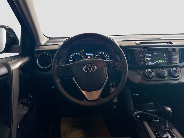 Used 2018 Toyota RAV4 LE w/ All Weather Liner Package AWD/4WD image 21