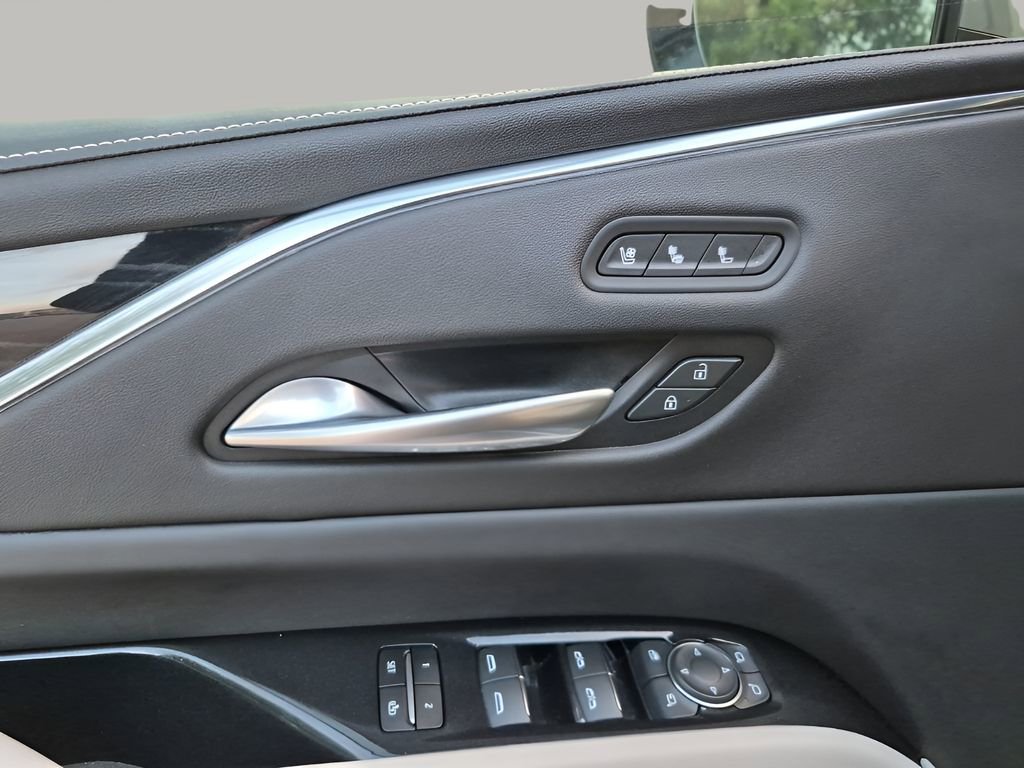 Used 2023 Cadillac Escalade Sport w/ Touring Package image 27