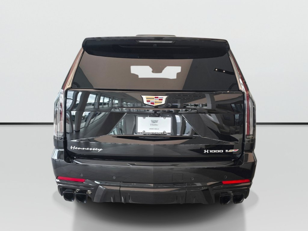 Used 2025 Cadillac Escalade V AWD/4WD image 5