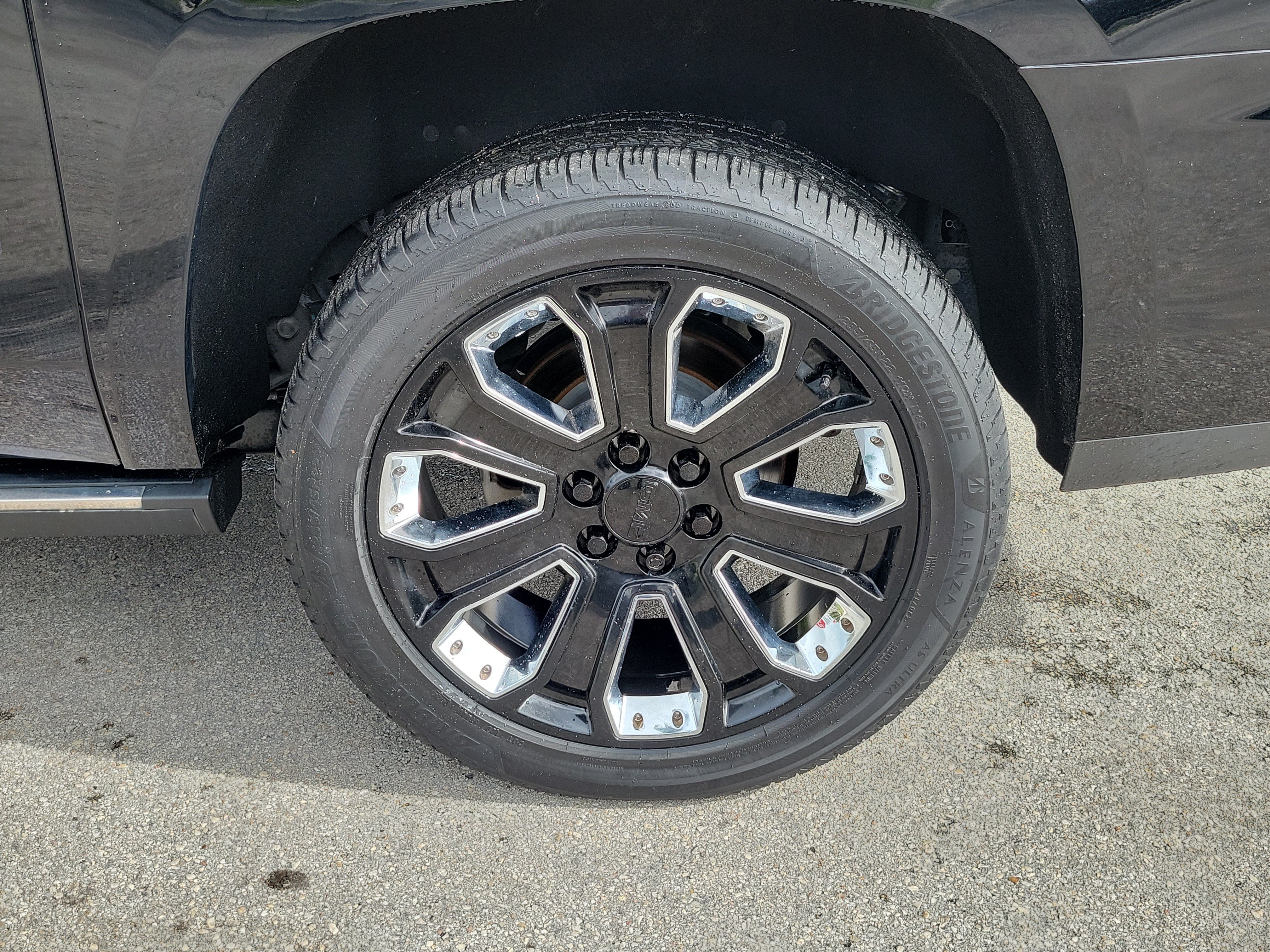 Used 2019 GMC Yukon XL Denali w/ Denali Ultimate Package RWD image 29