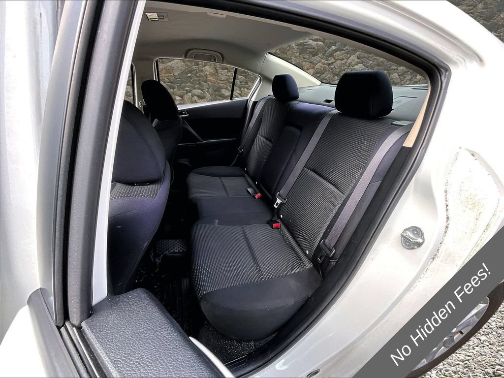 Used 2012 MAZDA MAZDA3 i Touring FWD image 20