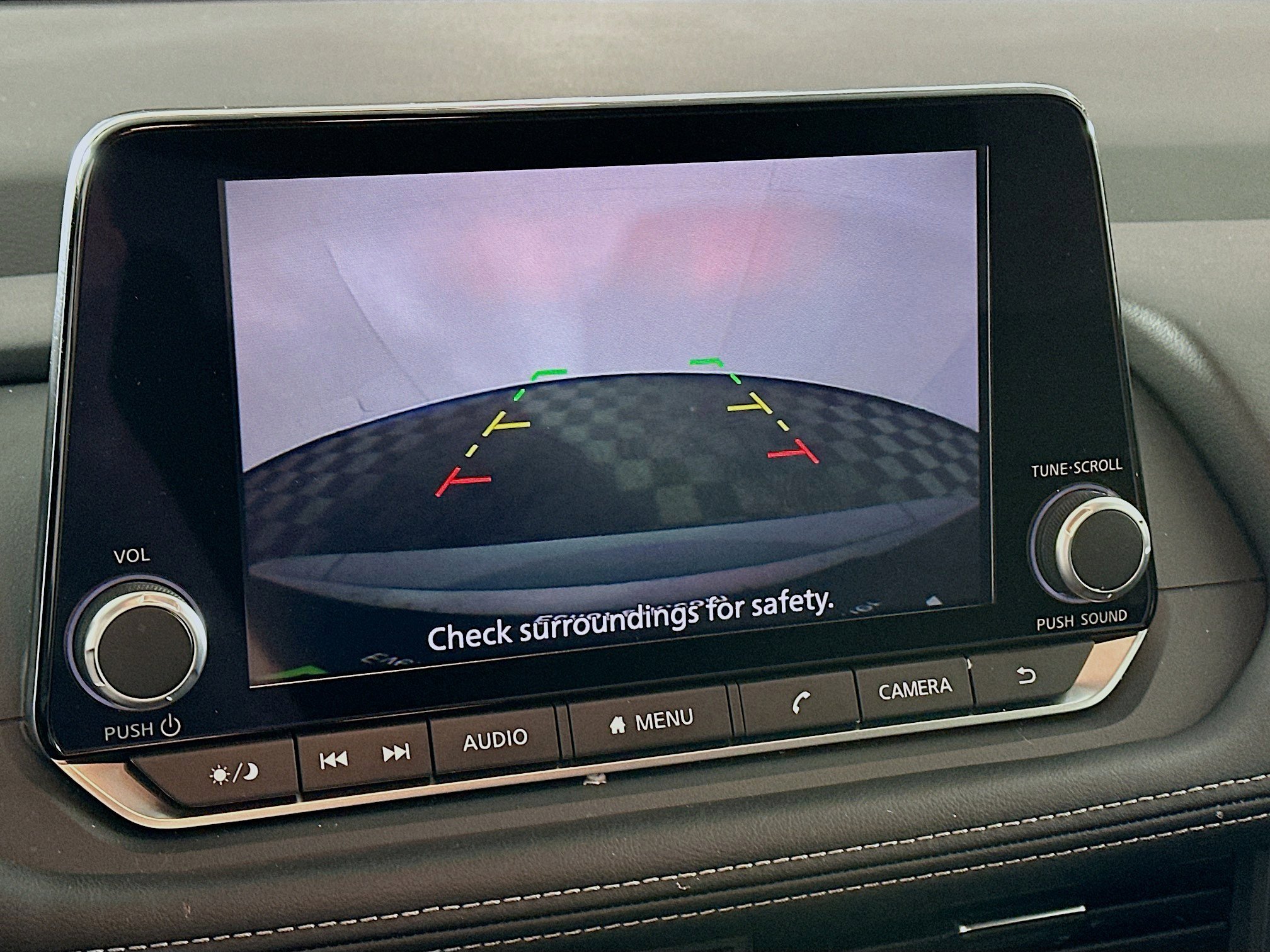 Used 2025 Nissan Rogue SV image 22