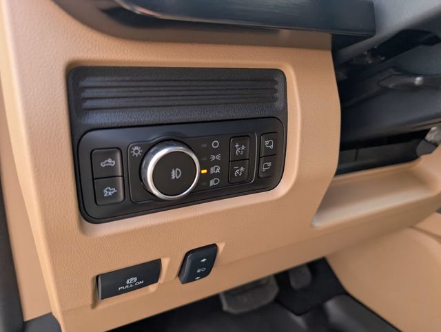 New 2026 Ford F350 Lariat w/ Black Appearance Package AWD/4WD image 18