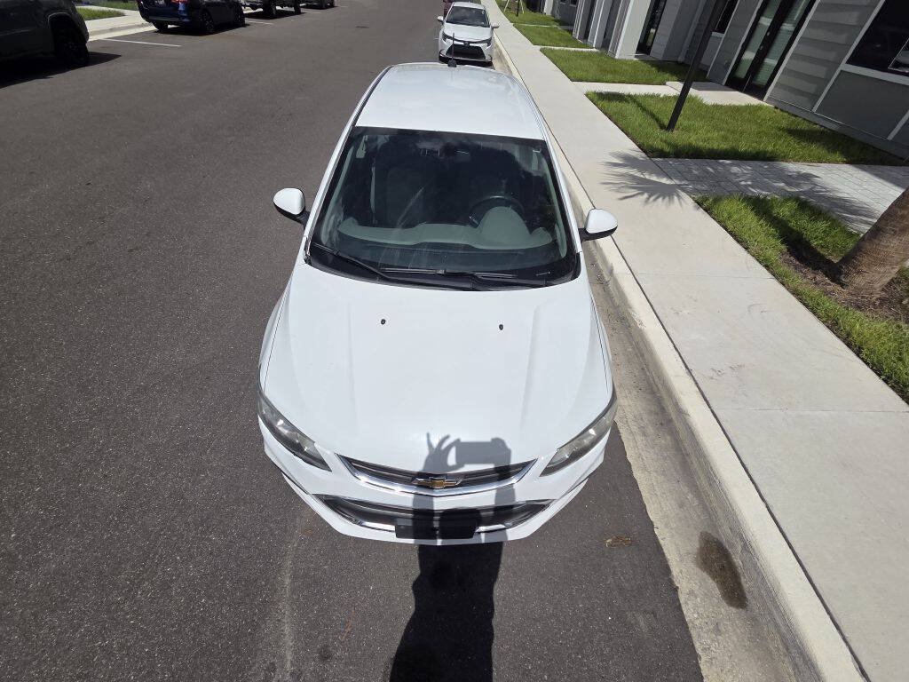 Used 2019 Chevrolet Sonic LT FWD image 3
