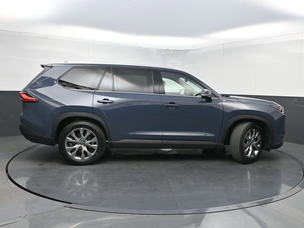Used 2024 Toyota Grand Highlander Limited image 46