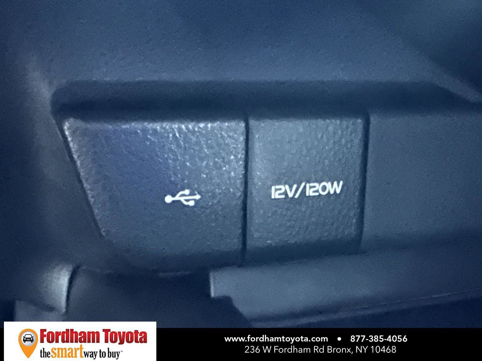 Certified 2023 Toyota Camry SE AWD/4WD image 19