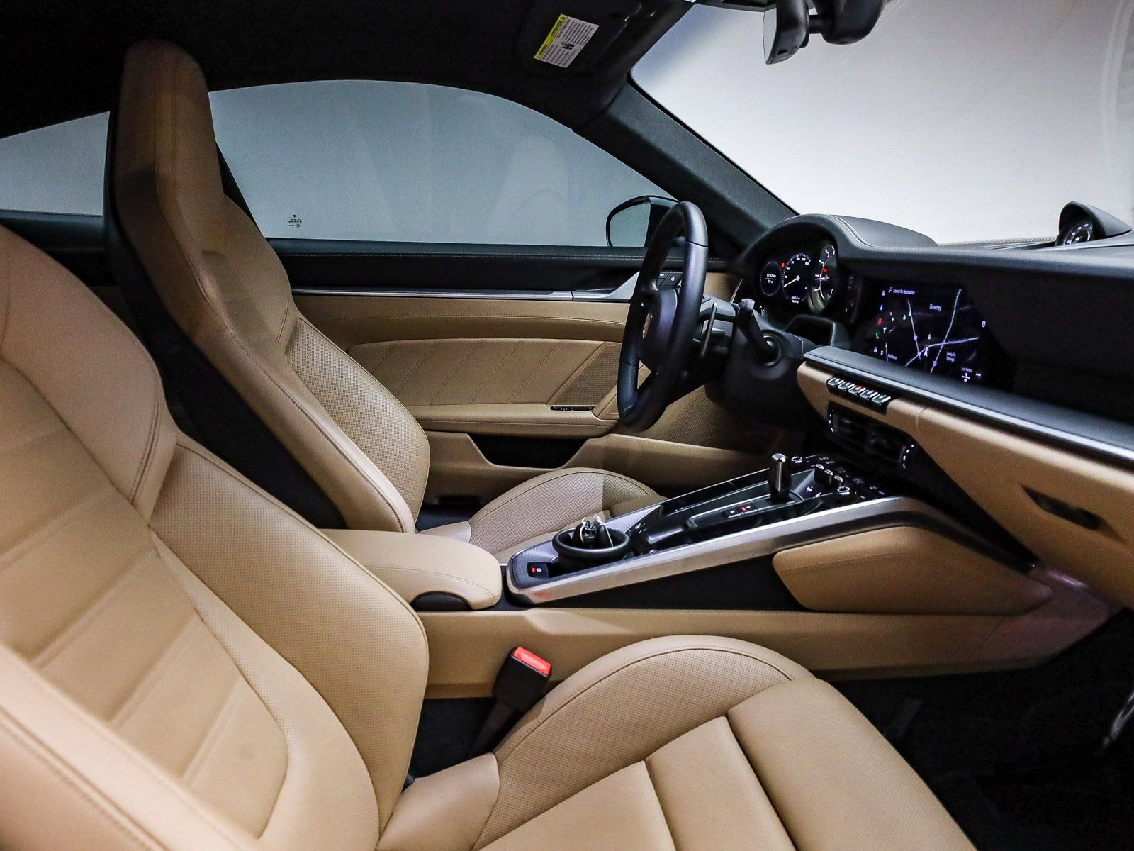 Certified 2022 Porsche 911 Turbo image 17