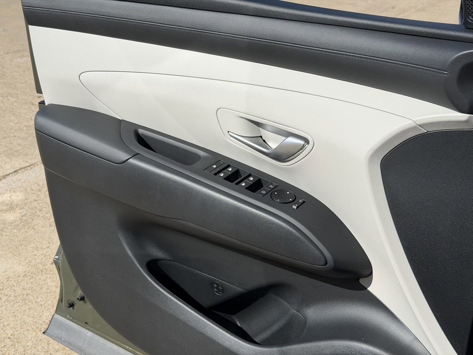 New 2026 Hyundai Tucson SE image 22