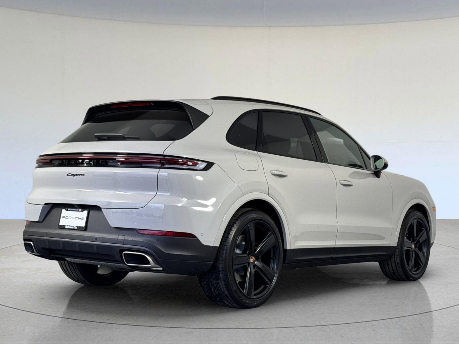 New 2026 Porsche Cayenne image 8