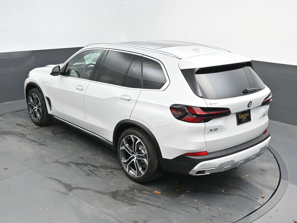 New 2026 BMW X5 xDrive50e AWD/4WD image 42
