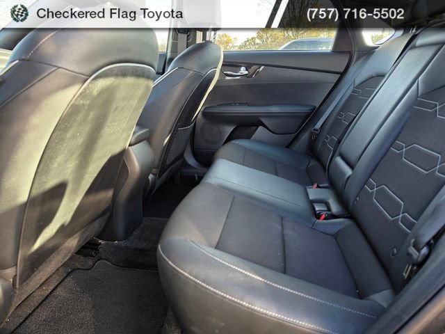 Used 2023 Kia Forte GT-Line w/ GT-Line Technology Package image 21