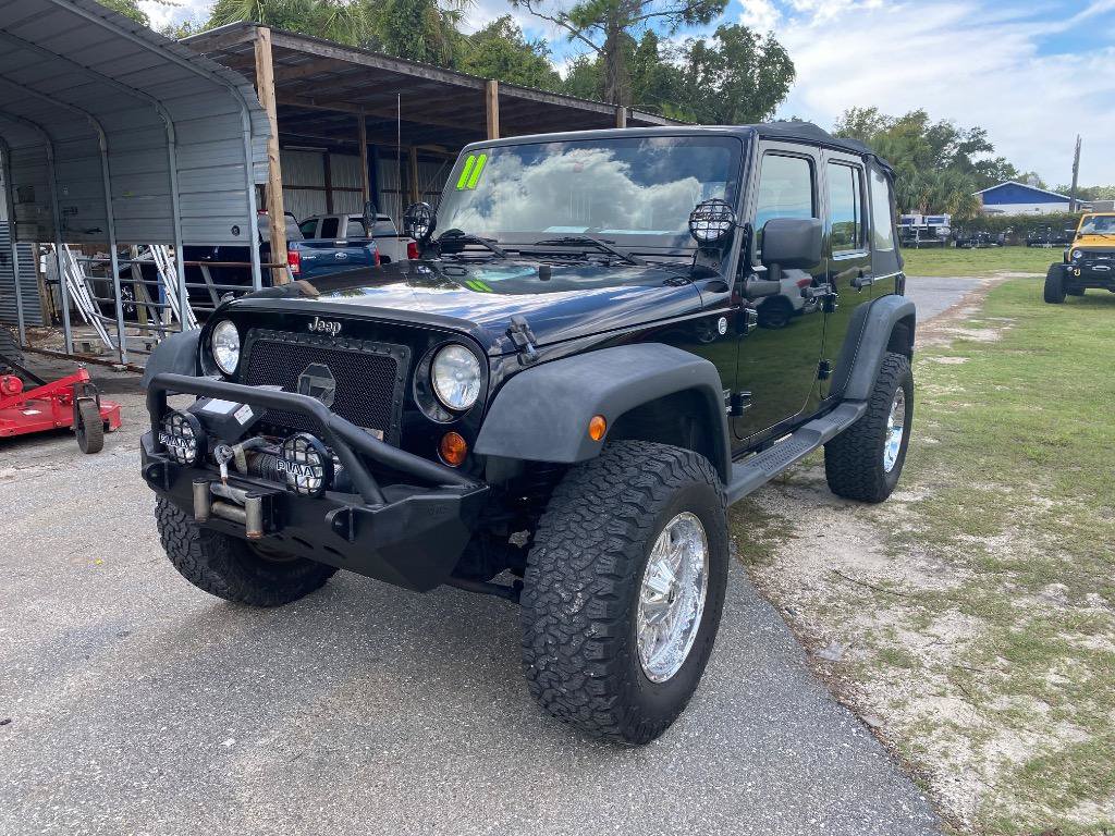 Used 2011 Jeep Wrangler Unlimited Sport AWD/4WD image 2