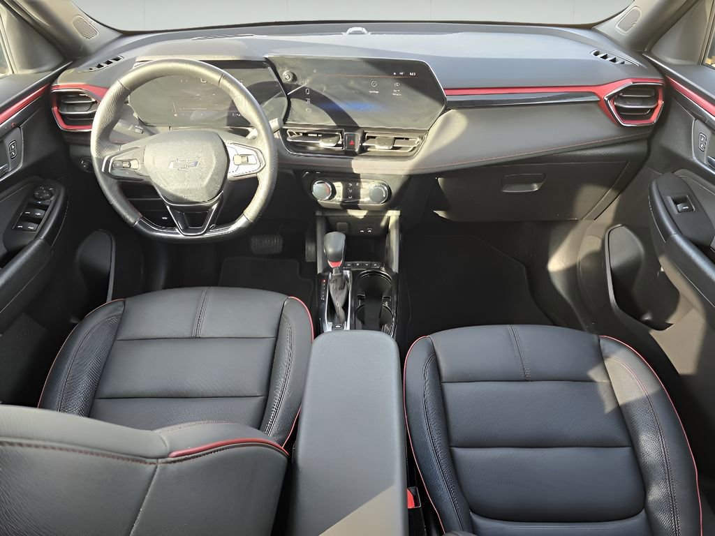 Used 2024 Chevrolet TrailBlazer RS w/ Driver Confidence Package image 23