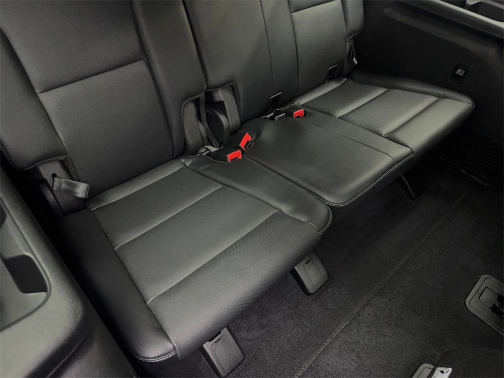 Used 2025 Kia Telluride EX w/ EX Captain's Chair Package image 40