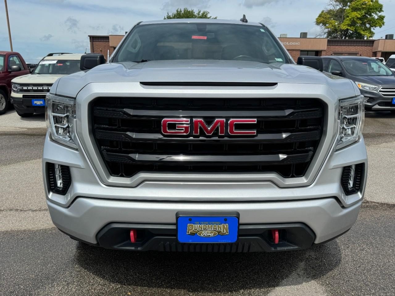 Used 2019 GMC Sierra 1500 Elevation w/ Elevation Value Package AWD/4WD image 9
