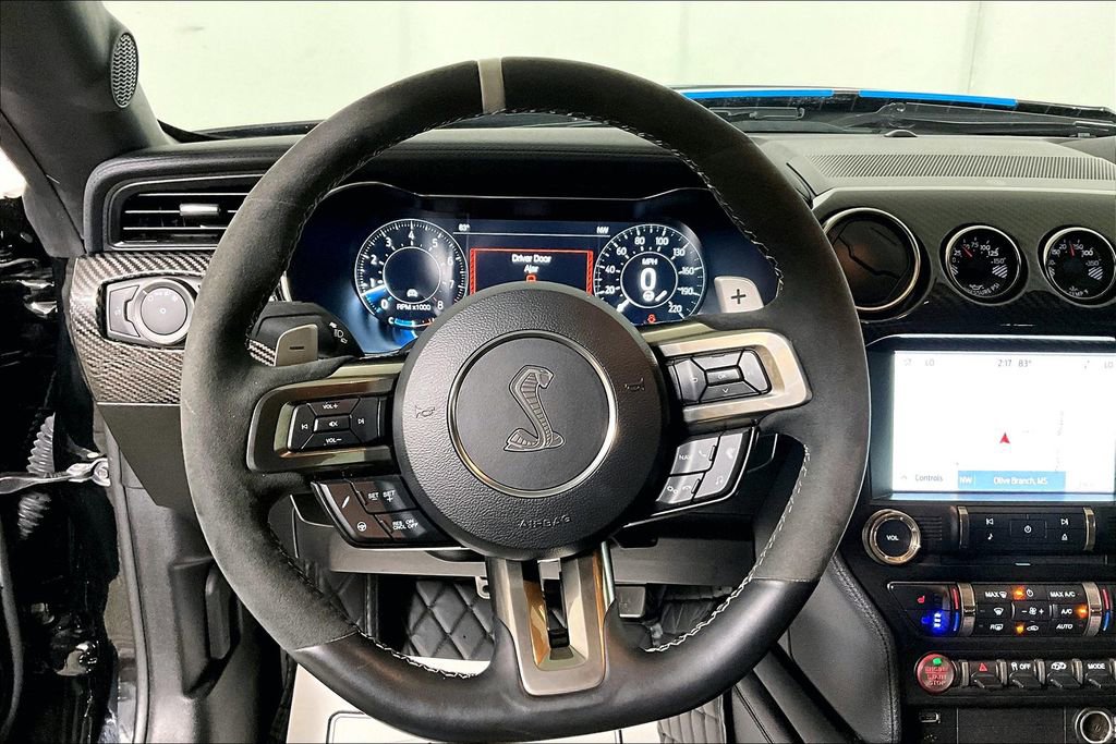 Used 2021 Ford Mustang Shelby GT500 w/ Technology Package image 5