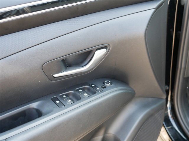 Used 2024 Hyundai Santa Cruz SEL image 16