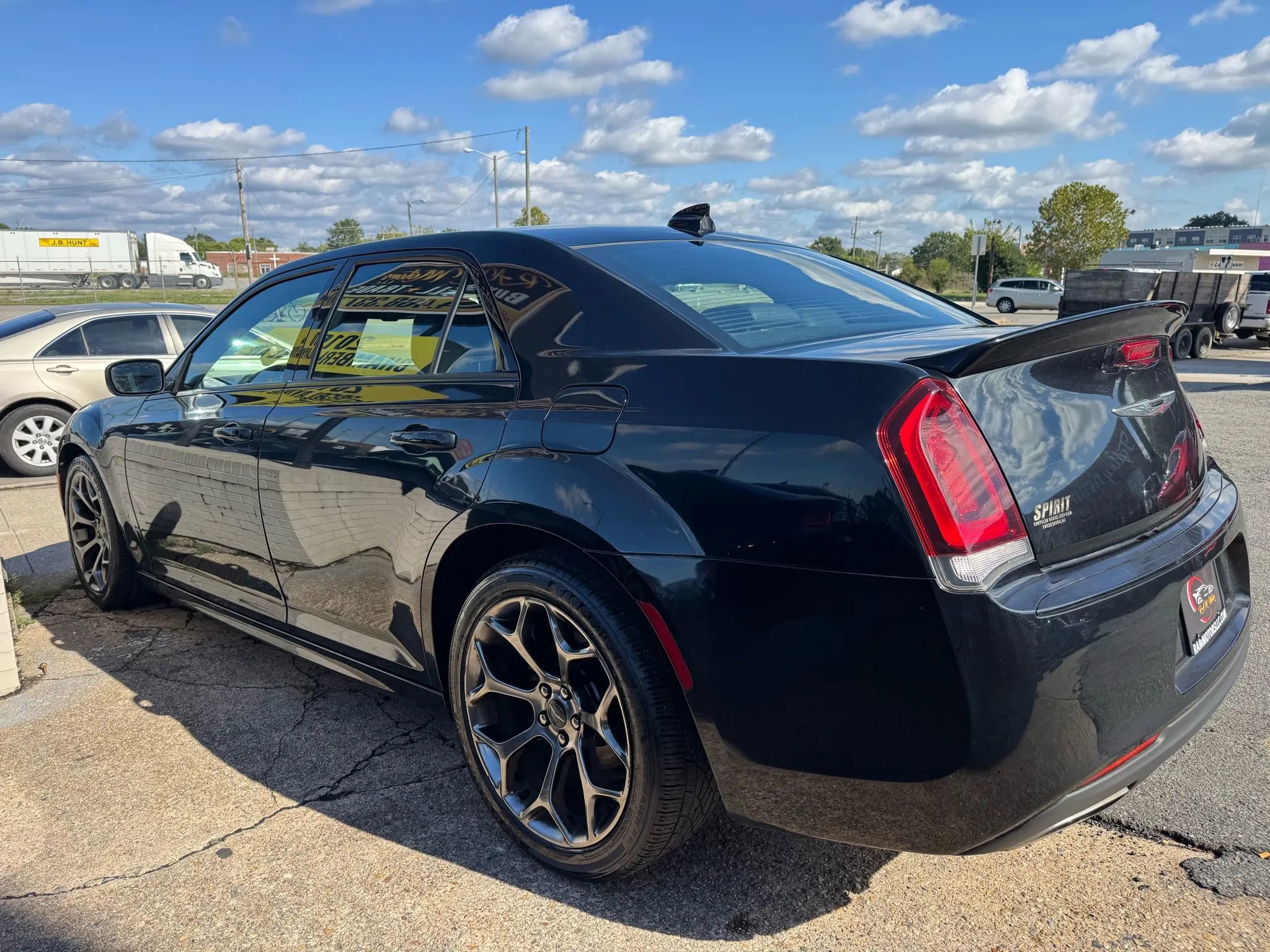 Used 2017 Chrysler 300 S w/ S Model Appearance Package image 5