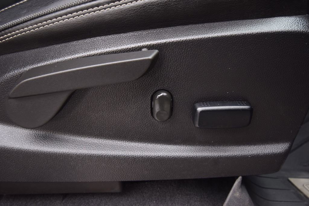 Used 2022 GMC Canyon Denali image 27