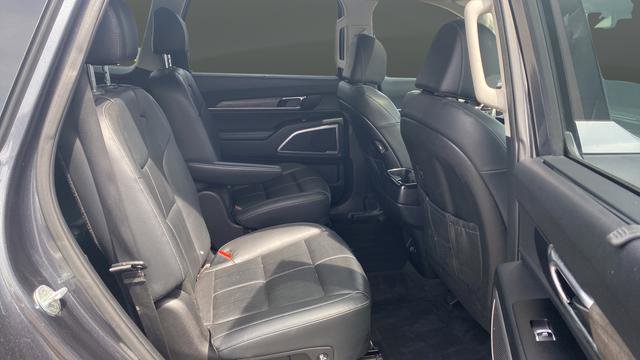 Used 2022 Kia Telluride EX w/ EX Premium Package AWD/4WD image 26