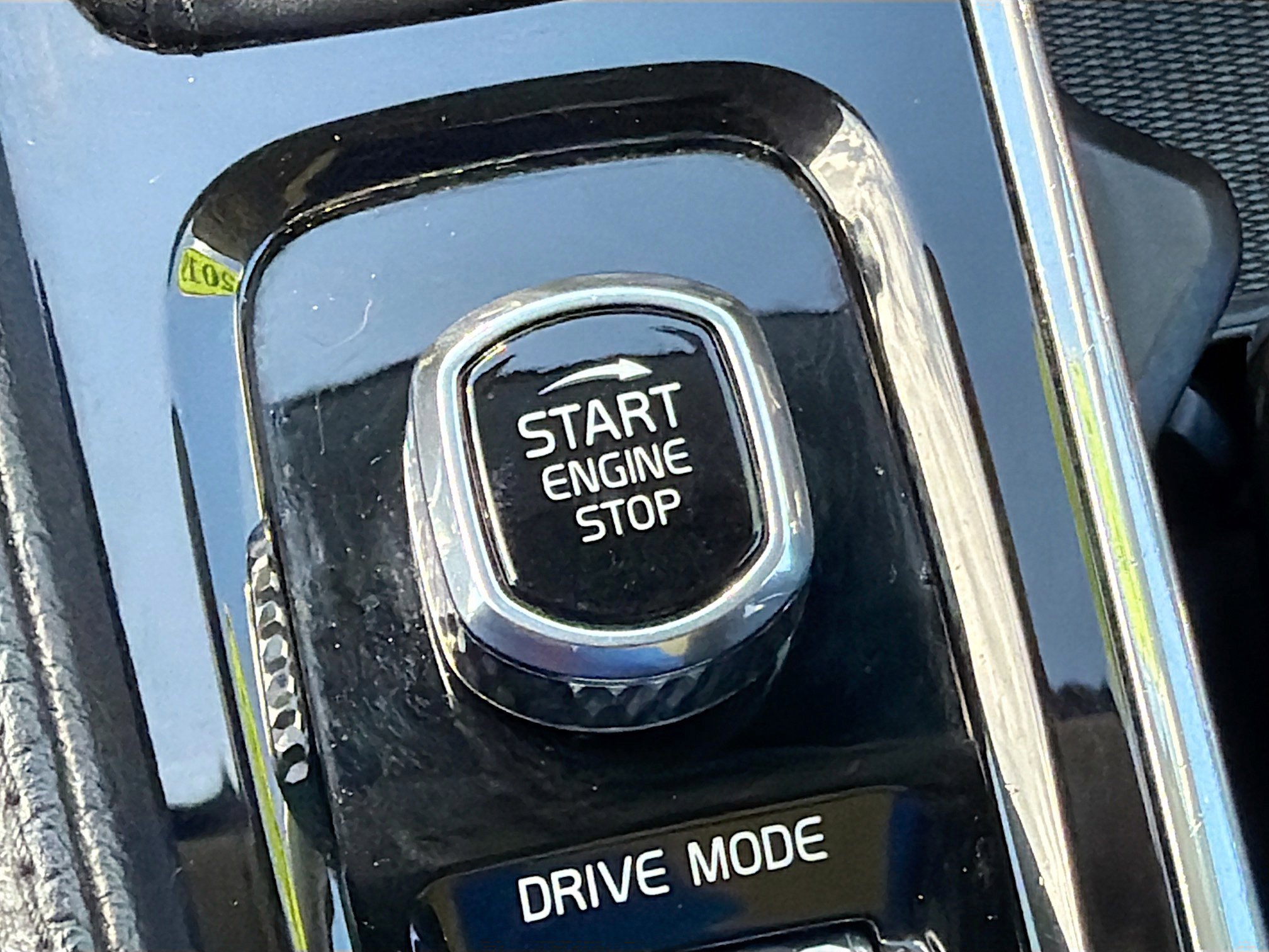 Used 2019 Volvo XC90 T6 Momentum w/ Advanced Package image 38